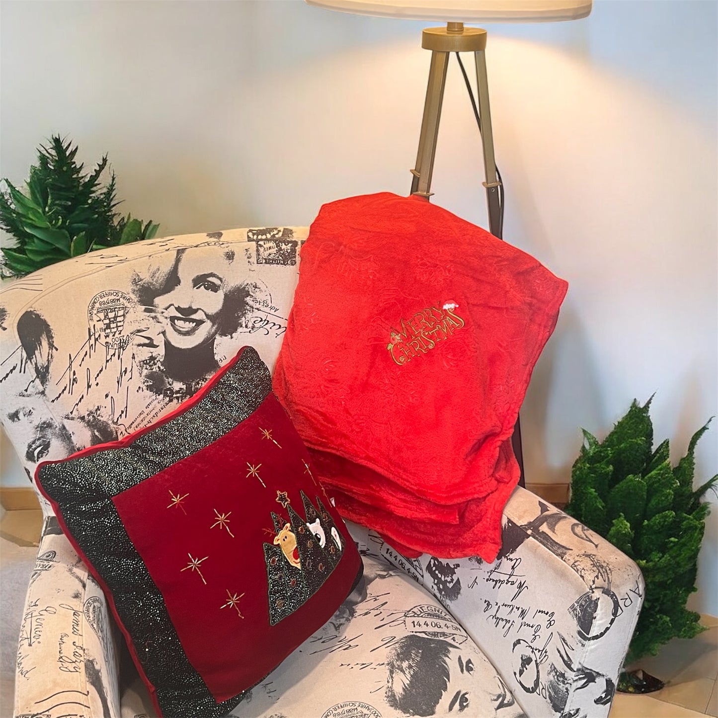 Christmas Embroidered Throw Blankets